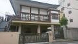 本堂はコンクリート造り