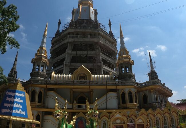 タムスア寺