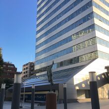 粟津潔 作「天女」