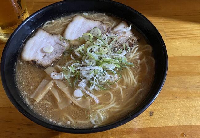 豚骨醤油の和歌山ラーメン