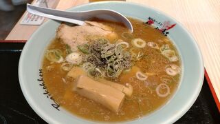 創業50年の旭川ラーメンの老舗が空港にあります