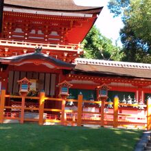 朱塗りできれい