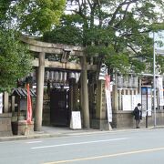 秀吉の影響力で、満足稲荷神社へ