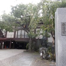 入り口の様子です。