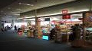 （再訪）９番ゲートの横にあります