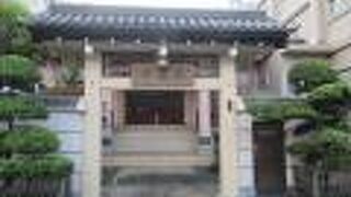 西浅草の寺院街にあります