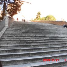 アラコエリの階段