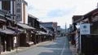 人影まばらで寂しい街並みでしたが、意外な出会いに感動の午後