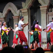 ココナッツダンス