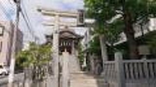 ひっそりとあります。