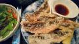 グルクン揚げ定食