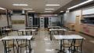 地下フードコートが印象に残りました