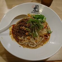 汁なし担担麺並