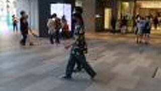 新しいビルです