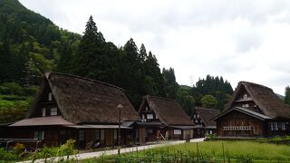 伝統的建造物と生活空間が溶け合った （相倉合掌造り集落） 