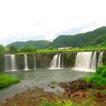 大分のナイアガラと称される”原尻の滝”