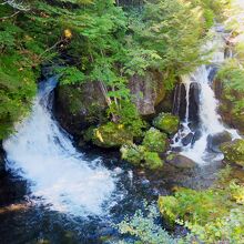 竜頭の滝 / Ryuzu Waterfall