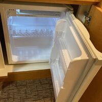 冷蔵庫は空です。