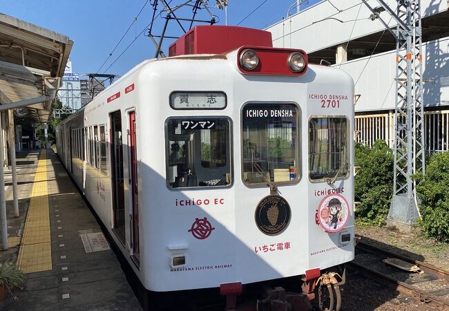 和歌山電鐵の水戸岡デザイン車両