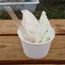 キャベツに納豆アイスクリームダブル