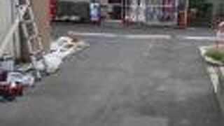 昔ながらな駄菓子屋さん