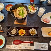 朝食もボリュームありました。