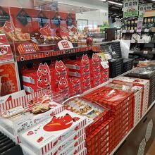 …福島県全般のお土産品、それに…、