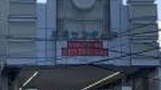 阪急高槻市駅側から