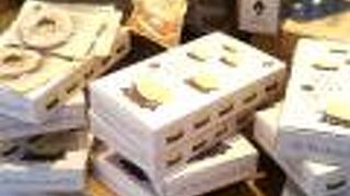 スイーツも販売