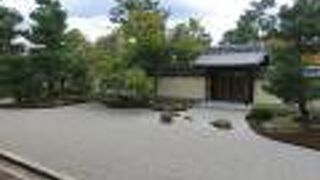 お庭が素敵なお寺です