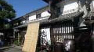 地元のお酒が買えます