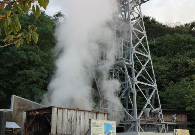 瀬波温泉 噴湯公園