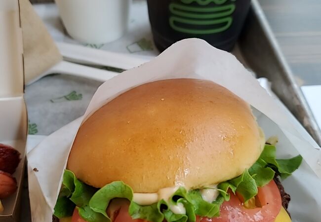 梅田でハンバーガー