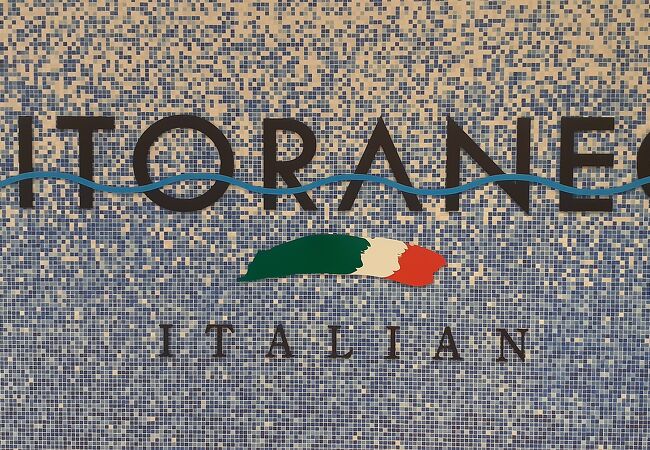 気の毒なほどガラガラでした。