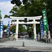 戦国時代の武将、加藤清正を主神とする加藤神社。熊本の夏の代表的な夏祭りである清正公が開催される神社です。