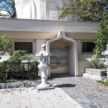 以前は胎内巡りも出来たそうですが、東日本大震災以降は中止。