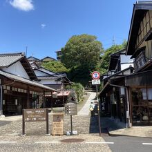 ここから先です