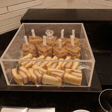 ポークサンドやBLTサンド