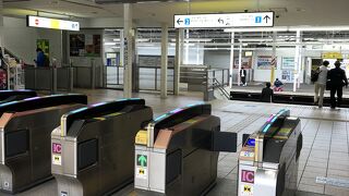 急行止まらない