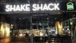 マックキラーとして知られているアメリカンバーガー新興勢力の国内３号店