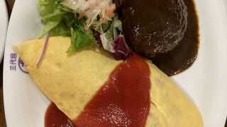 上野駅中にある洋食屋さん