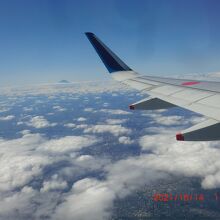 19シート19Aでしたが遠くに富士山が見えました