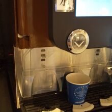 ドリンクサーバー