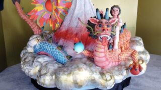 長野冬季オリンピックポスターや渋谷駅のパブリックアートを手掛けた画家さんの美術館でした