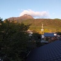 由布だけが正面に