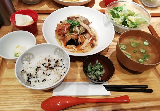 おぼんdeごはん 大船ルミネウィング店 クチコミ アクセス 営業時間 鎌倉 フォートラベル