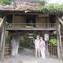 山ばな平八茶屋