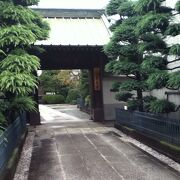 新馬場駅南側の日蓮宗のお寺