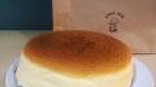りくろーおじさんのチーズケーキ