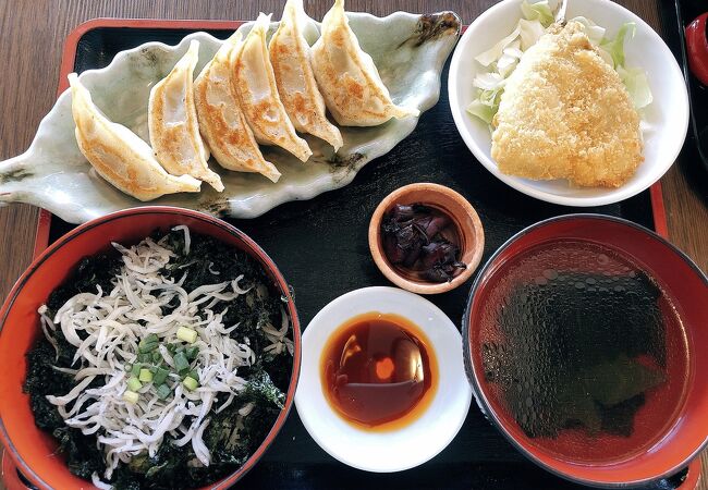 葉山でガッツリ食べたい時は…